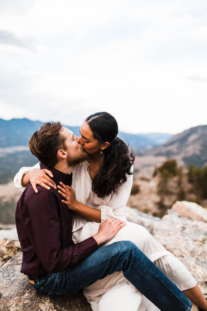 sunrise engagement photos ideas