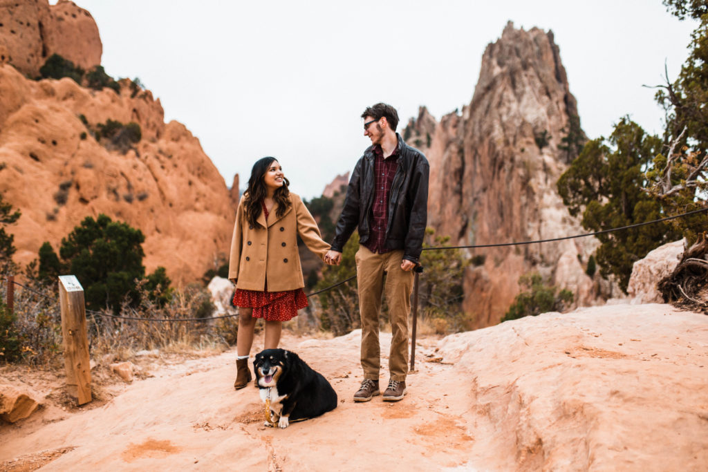 photographer for couples garden of the gods