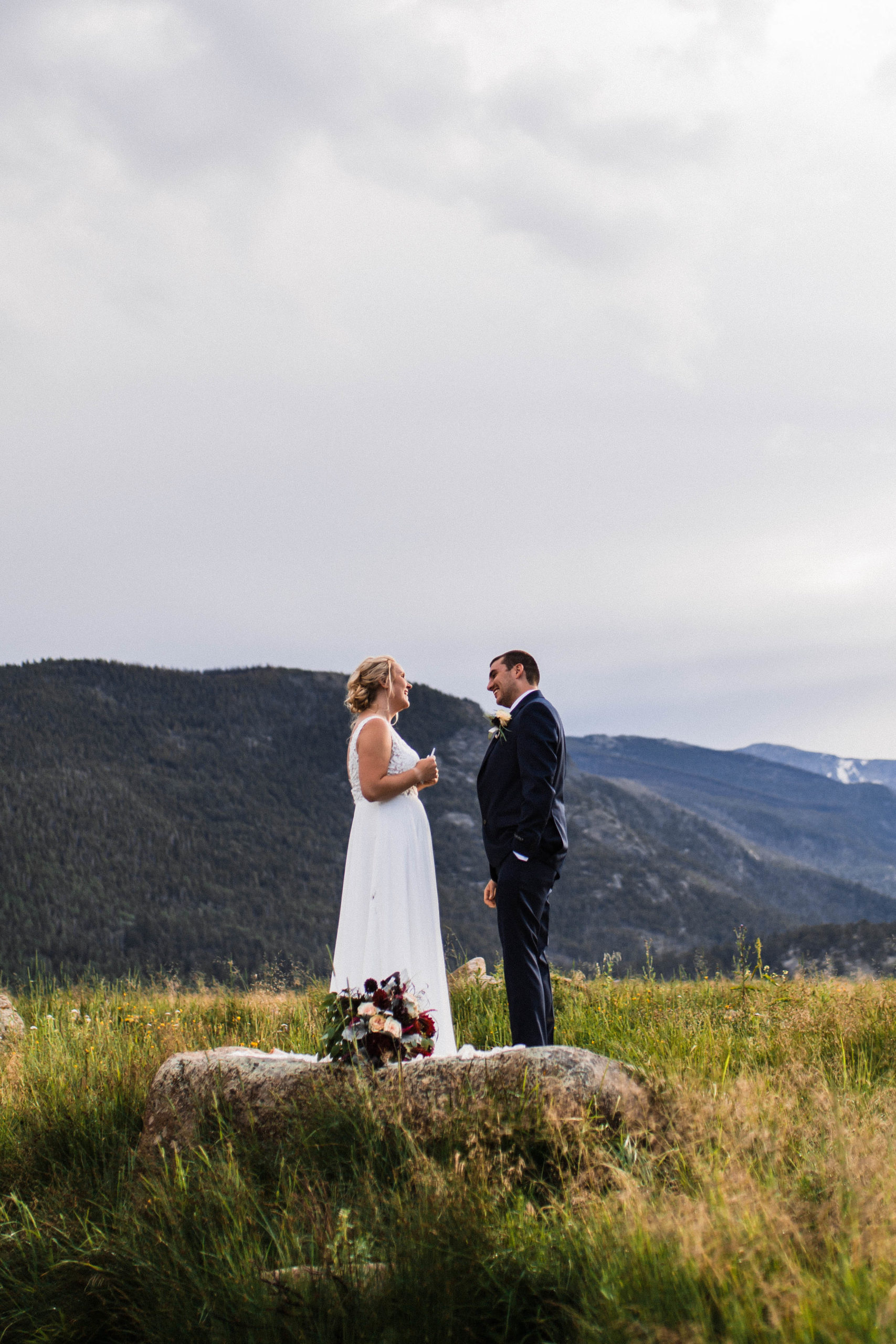 adventure elopement photographer near mee