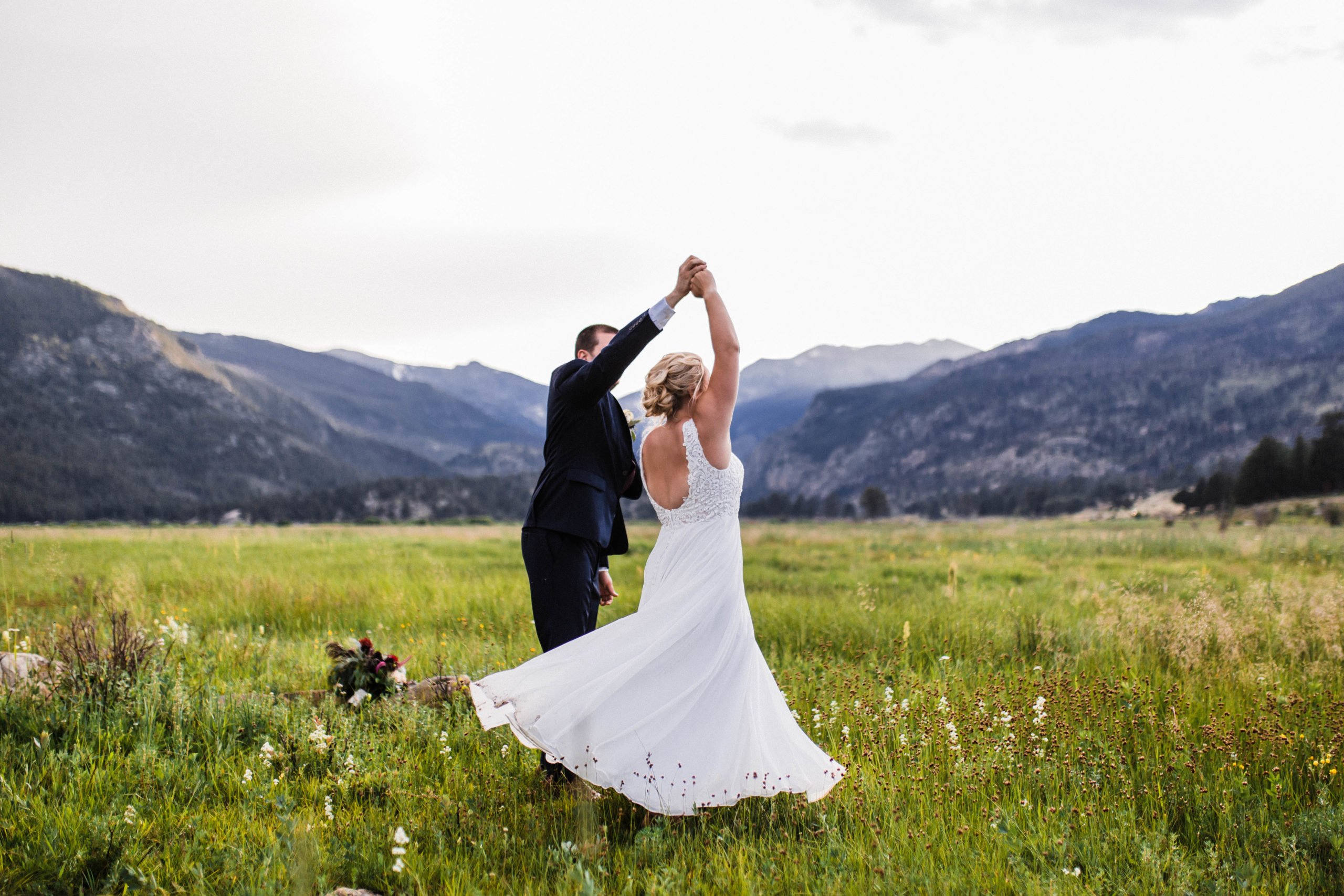 elopement wedding photographer near me