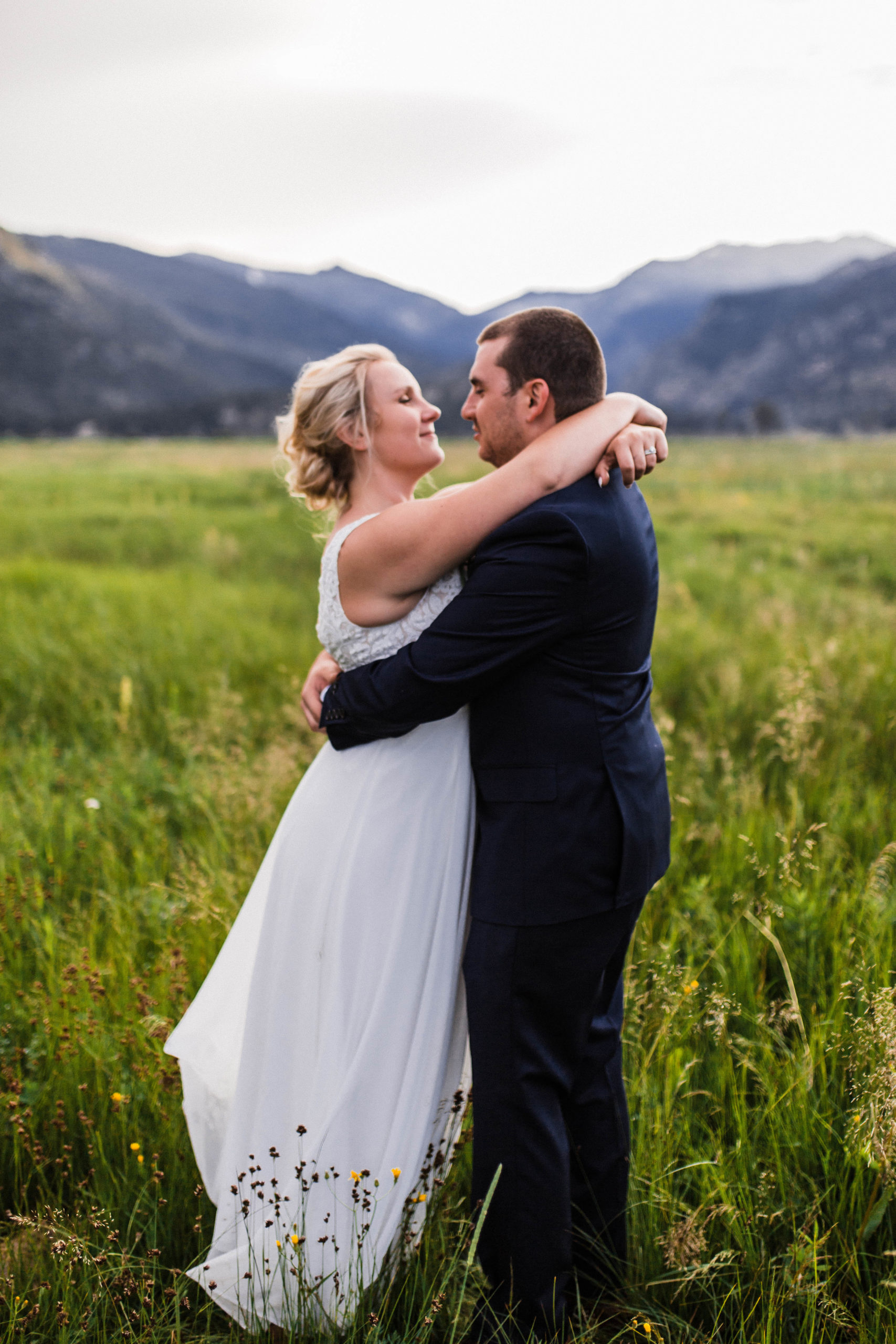 elopement wedding photographer ouray colorado